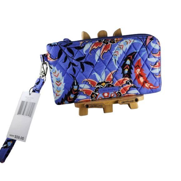 NWT Vera Bradley RFID Tech Wristlet Mural Garden - Picture 1 of 6
